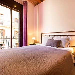 https://apartamento-tapioles.topbarcelonahotels.com