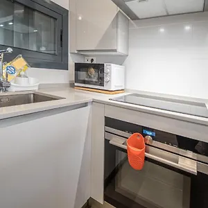 https://apartamento-la-luna-nueva-en-cdiz.es-andalucia.com
